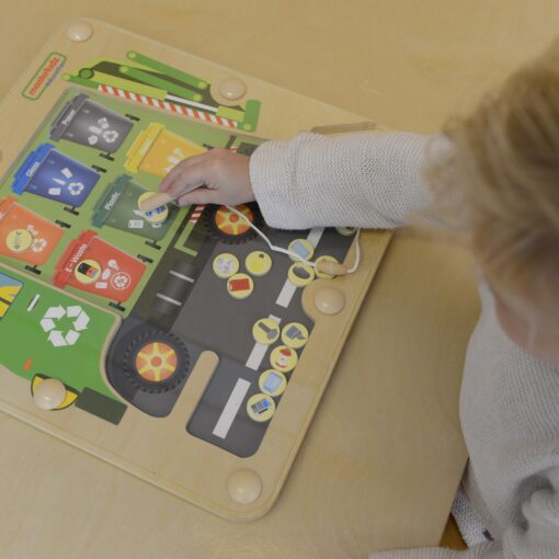 atliekų rūšiavimo Montessori perdirbimo sunkvežimis