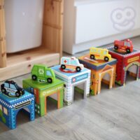 WOOPIE GREEN Dėlionės kubeliai Miesto transporto priemonės dėžutėse + figūrėlės 10 vnt.