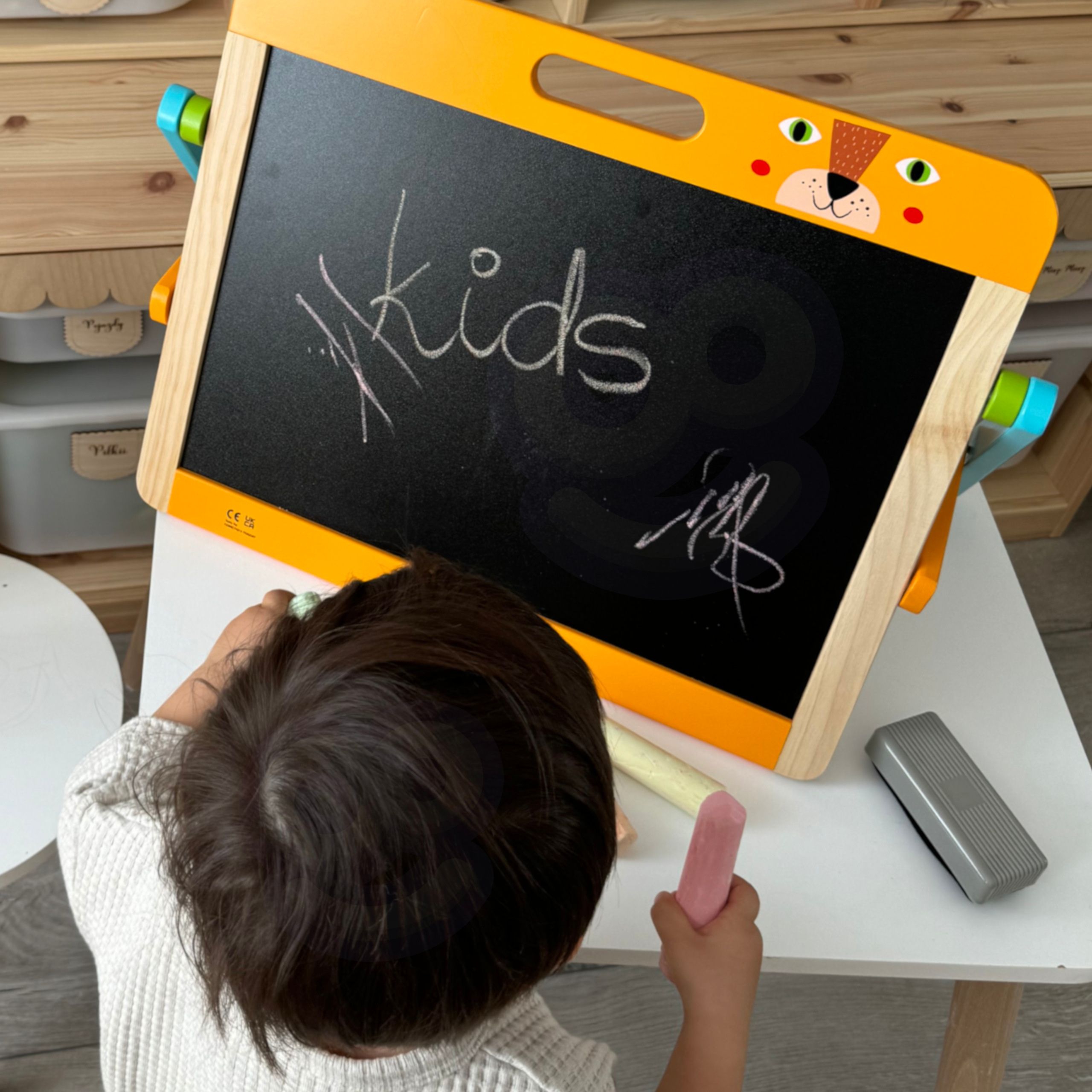 TOOKY TOY Edukacinė 2in magnetinė ir kreidinė lenta TOOKY TOY Edukacinė 2in magnetinė ir kreidinė lenta