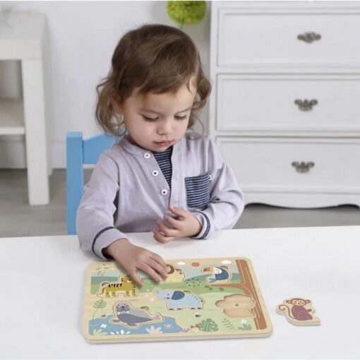 TOOKY TOY Interaktyvi medinė dėlionė – gyvūnai