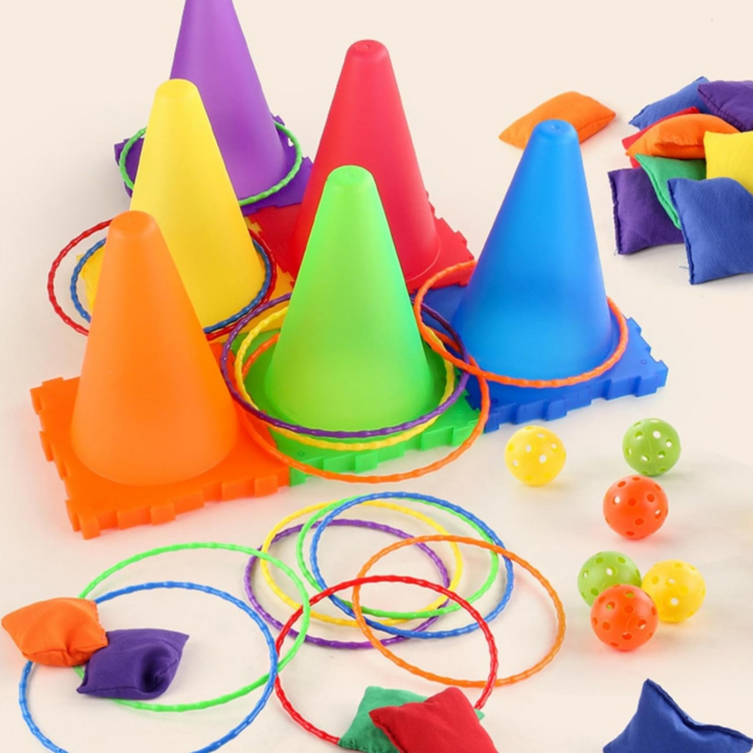 WOOPIE sodo žaidimų rinkinys 3in1 Mėtymo į taikinį kūgių lankai maišeliuose 30 vnt. WOOPIE sodo žaidimų rinkinys 3in1 Mėtymo į taikinį kūgių lankai maišeliuose 30 vnt.