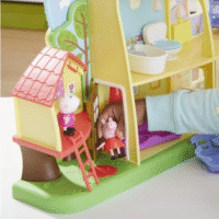 Peppa Pig Peppos nuotykiai Peppos žaidimų ir miegojimo namelis - Image 5