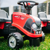 Falk Baby Case IH traktoriukas–stumdukas su priekaba