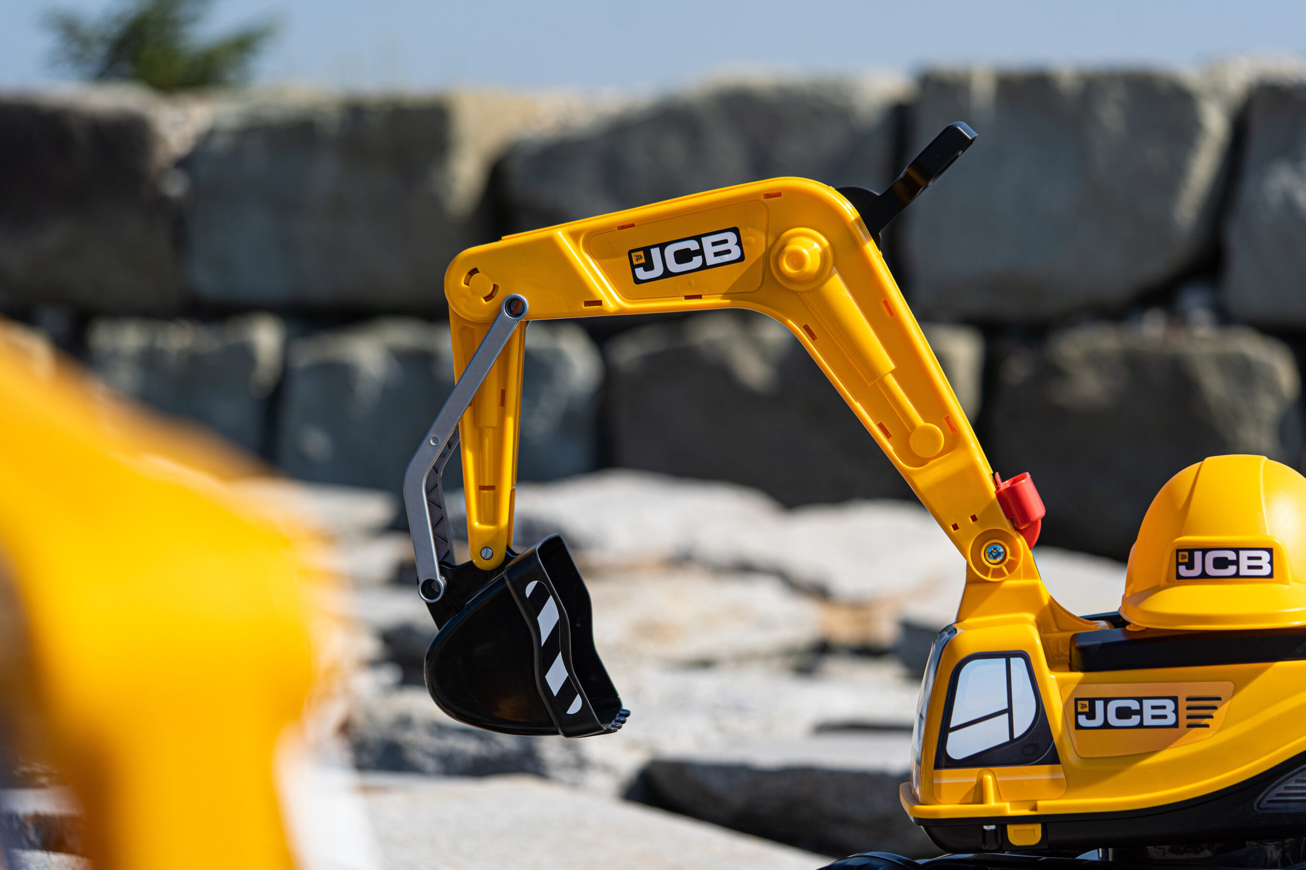 Falk JCB t&otilde;ukeekskavaator 360&deg; poomi ja m&auml;ngukiivriga