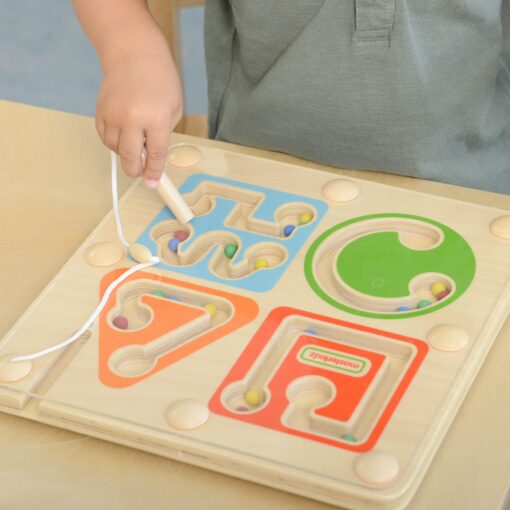 Masterkidz medinis magnetinis labirintas su magnetiniu pieštuku