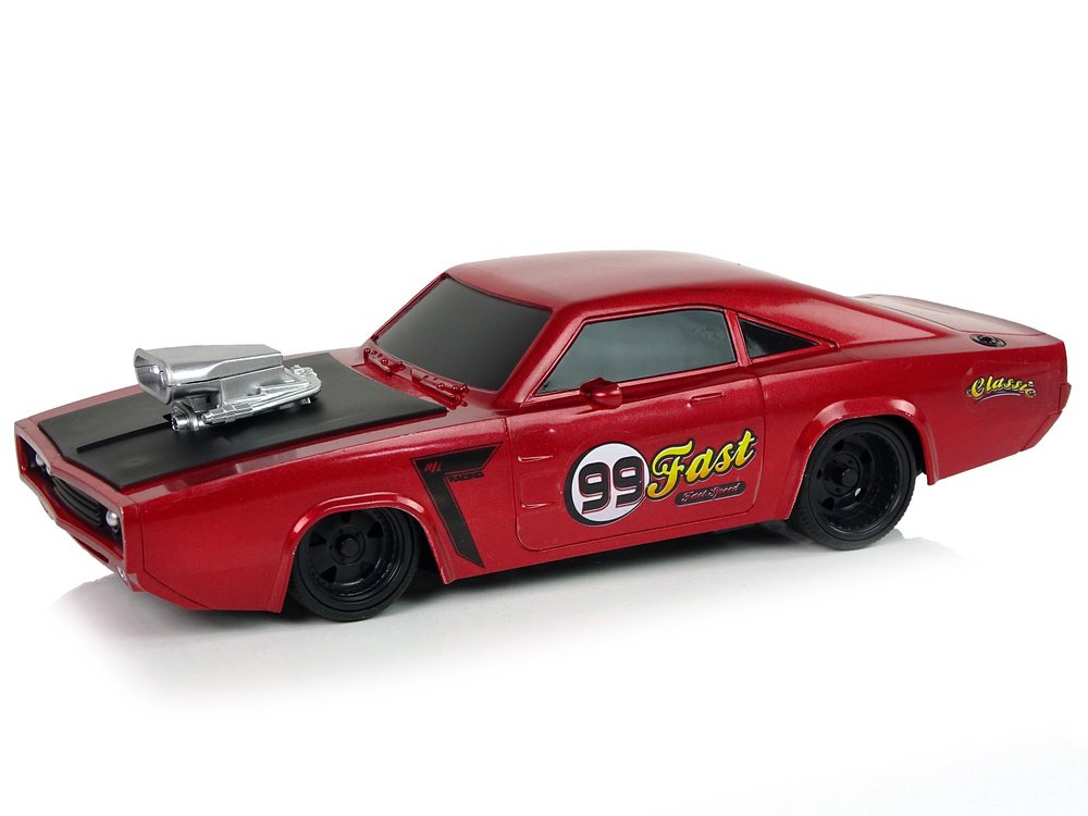 Puldiga sportauto 1:20 - punane v&otilde;idus&otilde;idumudel "Pilot 99"