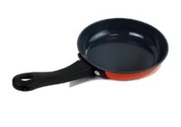 Vaikiškas metalinių virtuvės indų rinkinys