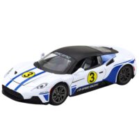 1:22 metalinis sportinis automobilis baltas