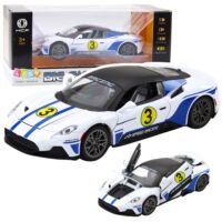 1:22 metalinis sportinis automobilis baltas