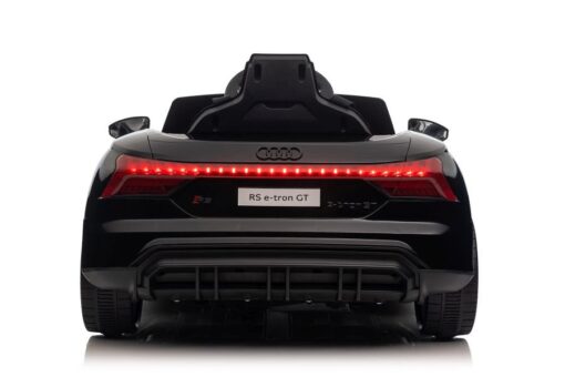 Akumuliatorinis automobilis Audi E‑Tron Black QLS‑6888