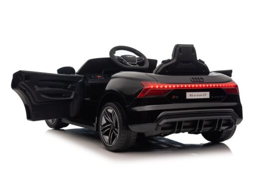 Akumuliatorinis automobilis Audi E‑Tron Black QLS‑6888