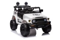 Elektrinis automobilis Toyota FJ baltas