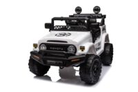 Elektrinis automobilis Toyota FJ baltas