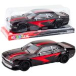 Juodai raudonas sportinis automobilis su pavara