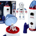 Kosminė raketa su atidaroma kapsule