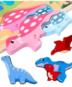 Medinė dinozaurų dėlionė 12 detalių su lenta