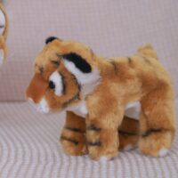 Pliušinis tigras 25 cm