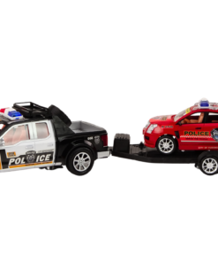 Policijos pikapas su tralu ir visureigiu