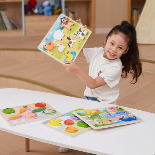 VIGA medinė Montessori 2-in-1 dėlionė „Ūkio figūros“