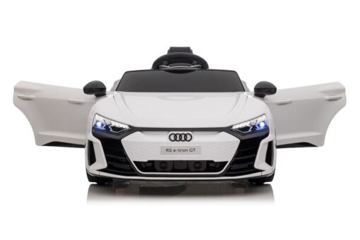 Vaikiškas elektromobilis Audi E‑Tron GT – balta
