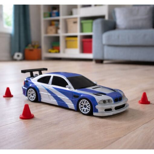 1:43 E46 4WD drift automobilis