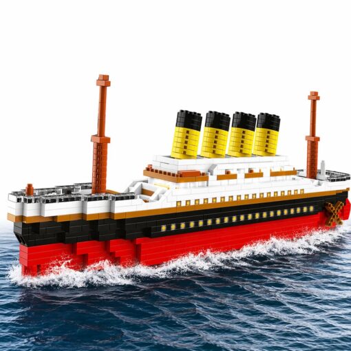3327 dalių Titanic laivo konstruktorius