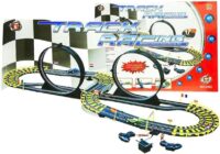 565 cm lenktynių trasa su 2 automobiliais