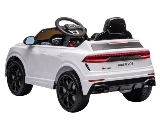 Audi RS Q8 elektromobilis vaikams