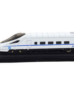 Baltas metalinis traukinio vagonas 1:48