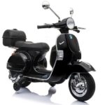 Juoda elektrinė Vespa vaikams