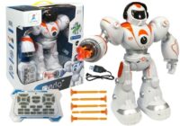 Nuotoliniu būdu valdomas robotas su šaudymo funkcija