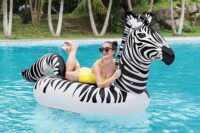 Bestway LED Zebra pripučiamas čiužinys 254 × 142 cm