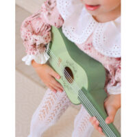 Classic World puidust kitarr "Vintage"