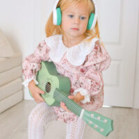 Classic World puidust kitarr "Vintage"