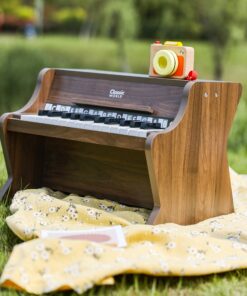 Classic World medinis pianinas „Classic Modern Natural“ su natų knygele