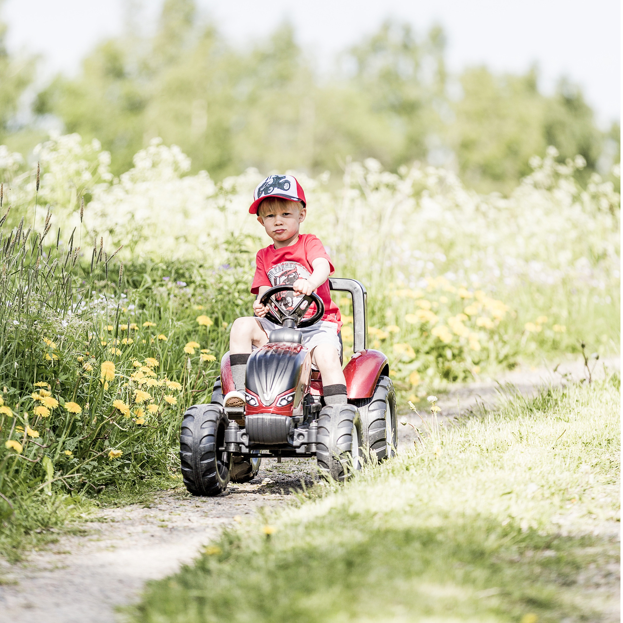 FALK Valtra S4 pedalinis traktorius su priekaba