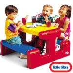 Little Tikes pikniko stalas su sėdynėmis