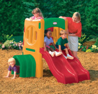 Little Tikes žaidimų centras su dviguba čiuožykla ir tuneliu