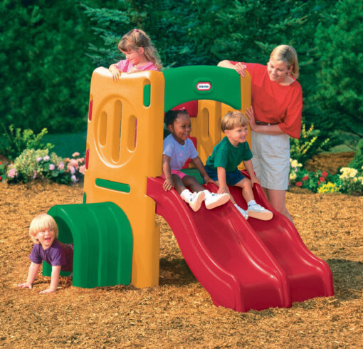 Little Tikes žaidimų centras su dviguba čiuožykla ir tuneliu