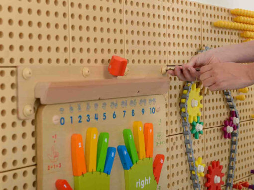 Masterkidz Flex montavimo sistema sieninėms edukacinėms lentoms