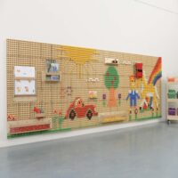 Masterkidz manipuliacinė STEM sieninė lenta (80 × 120 cm) + montavimo panelis
