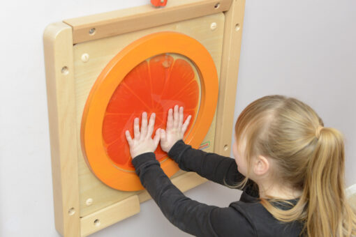 Masterkidz sensorinė oranžinė edukacinė lenta su skysčio maišeliu