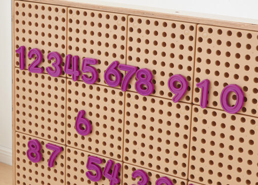 Masterkidz skaičių ir veiksmų rinkinys (82 el.) – mokymuisi ant STEM lentų