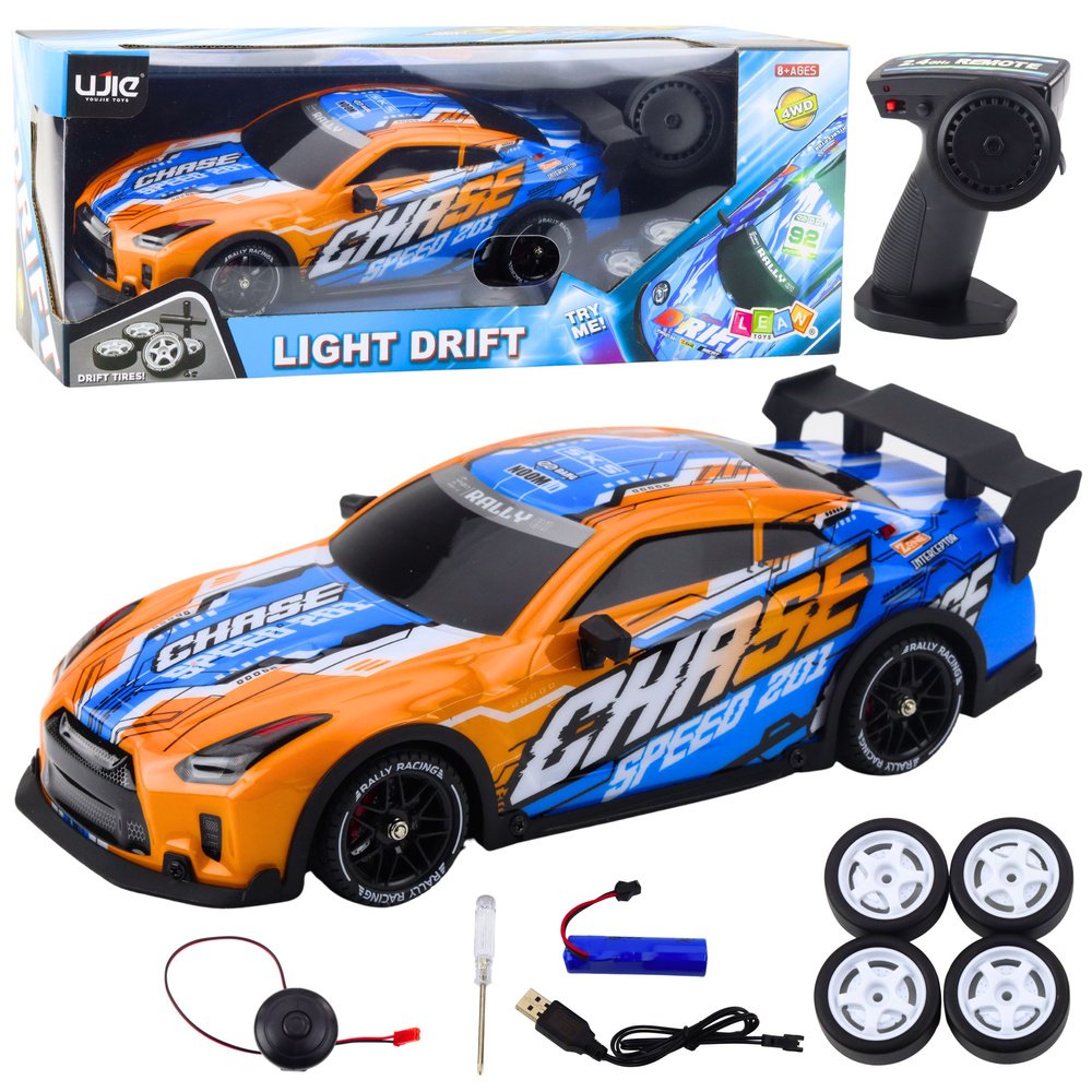Nuotolinio valdymo sportinis automobilis su drifto funkcija