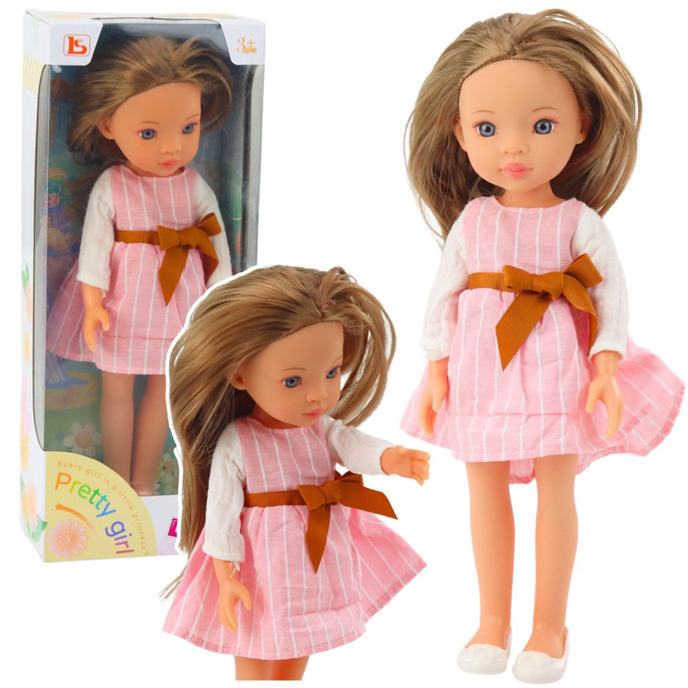 Pretty Girl lėlė 32 cm – rožinė dryžuota suknelė Pretty Girl lėlė 32 cm – rožinė dryžuota suknelė