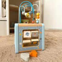 Tooky Toy medinė kosmoso aktyvumo kubo stotis