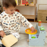 Tooky Toy medinė picų krosnis su priedais – kūrybinei picų šventei