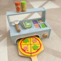 Tooky Toy medinė picų krosnis su priedais – kūrybinei picų šventei