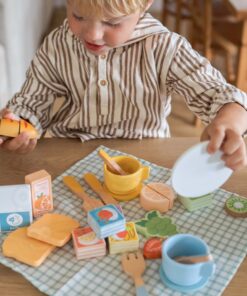Tooky Toy medinis pikniko rinkinys lagamine su aksesuarais