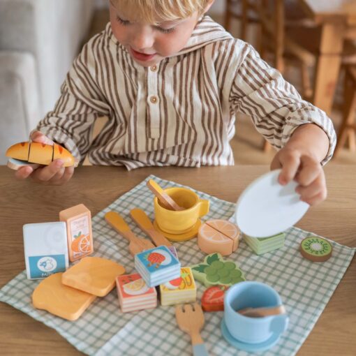 Tooky Toy medinis pikniko rinkinys lagamine su aksesuarais